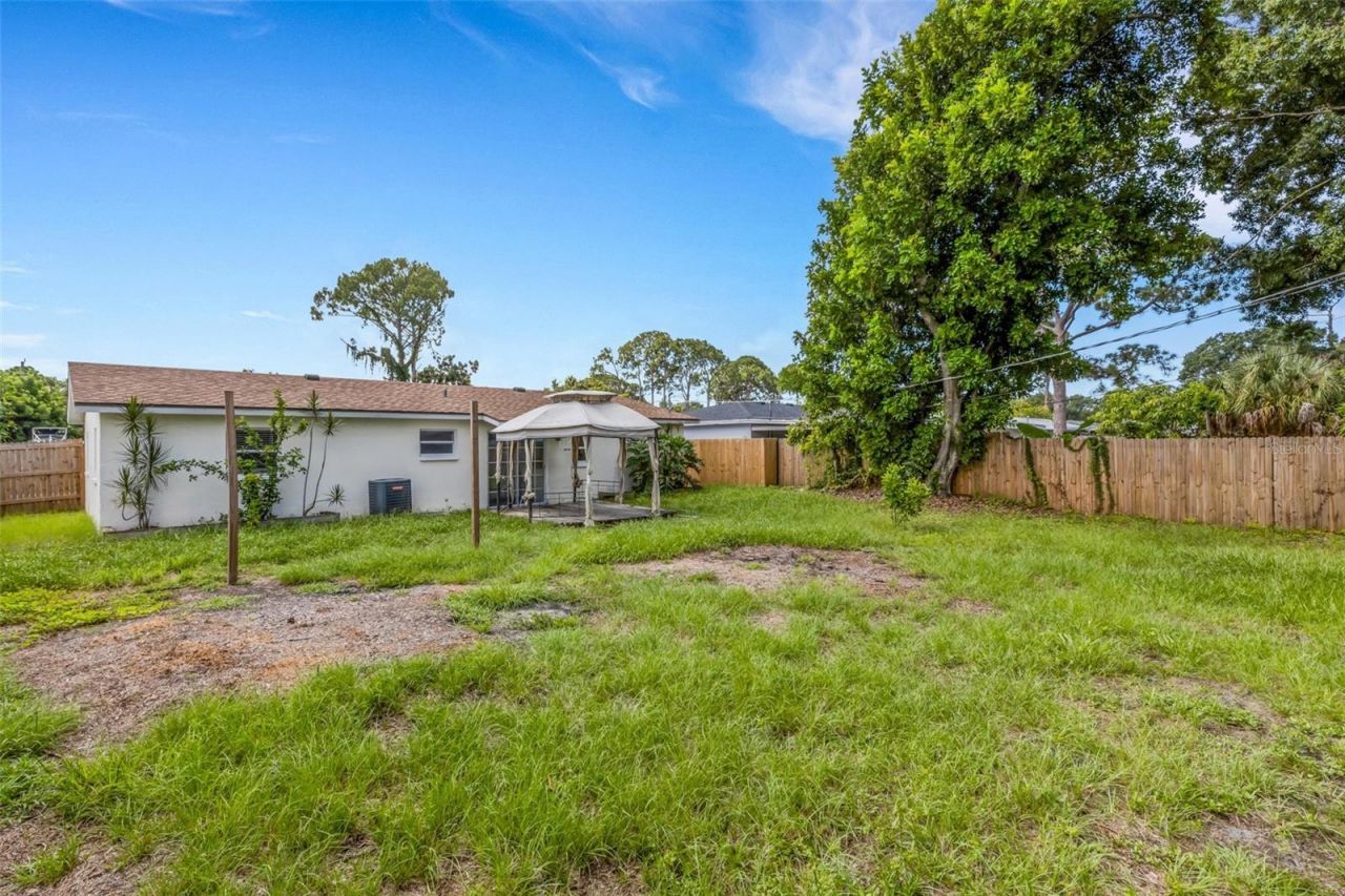 2522 Stratford Drive, Sarasota, FL 34232 Photo