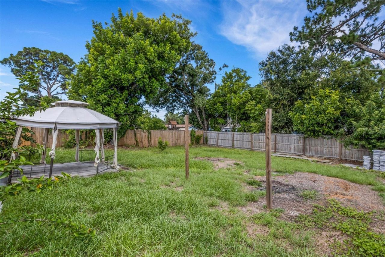 2522 Stratford Drive, Sarasota, FL 34232 Photo