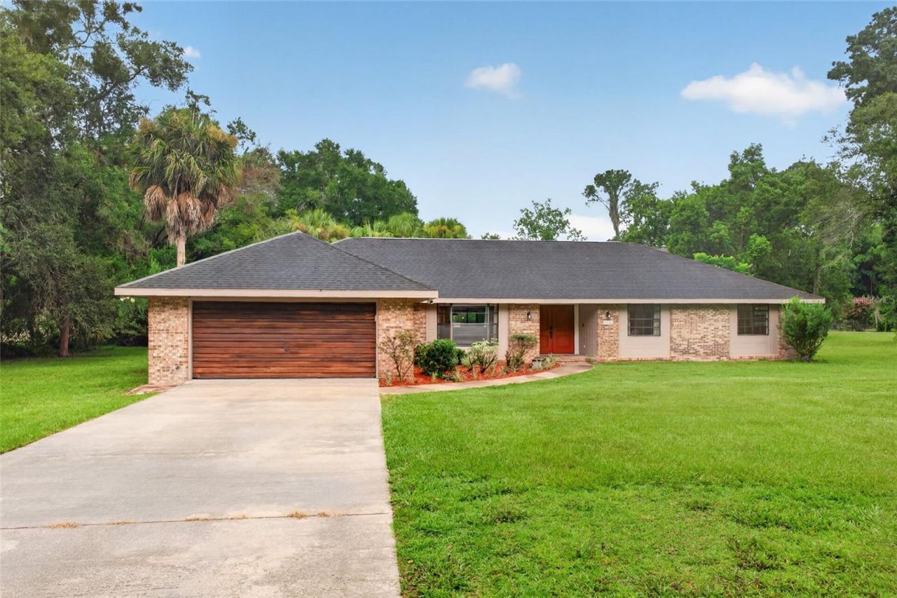 5240 SE 17th Street, Ocala, FL 34471 Main Photo