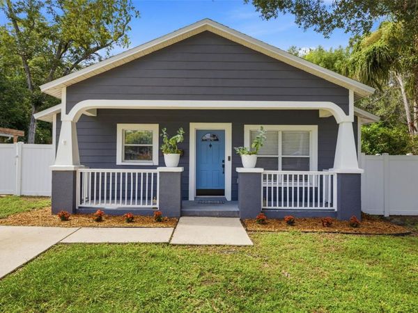 213 E CLUSTER AVENUE , TAMPA, FL 33604