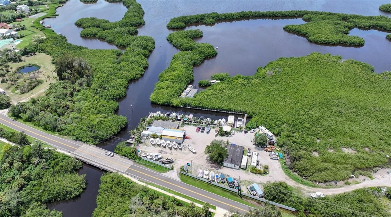 6817 Bayshore Road, Palmetto, FL 34221 Photo