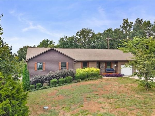 123 Paddle Wheel Court , Cohutta, GA 30710