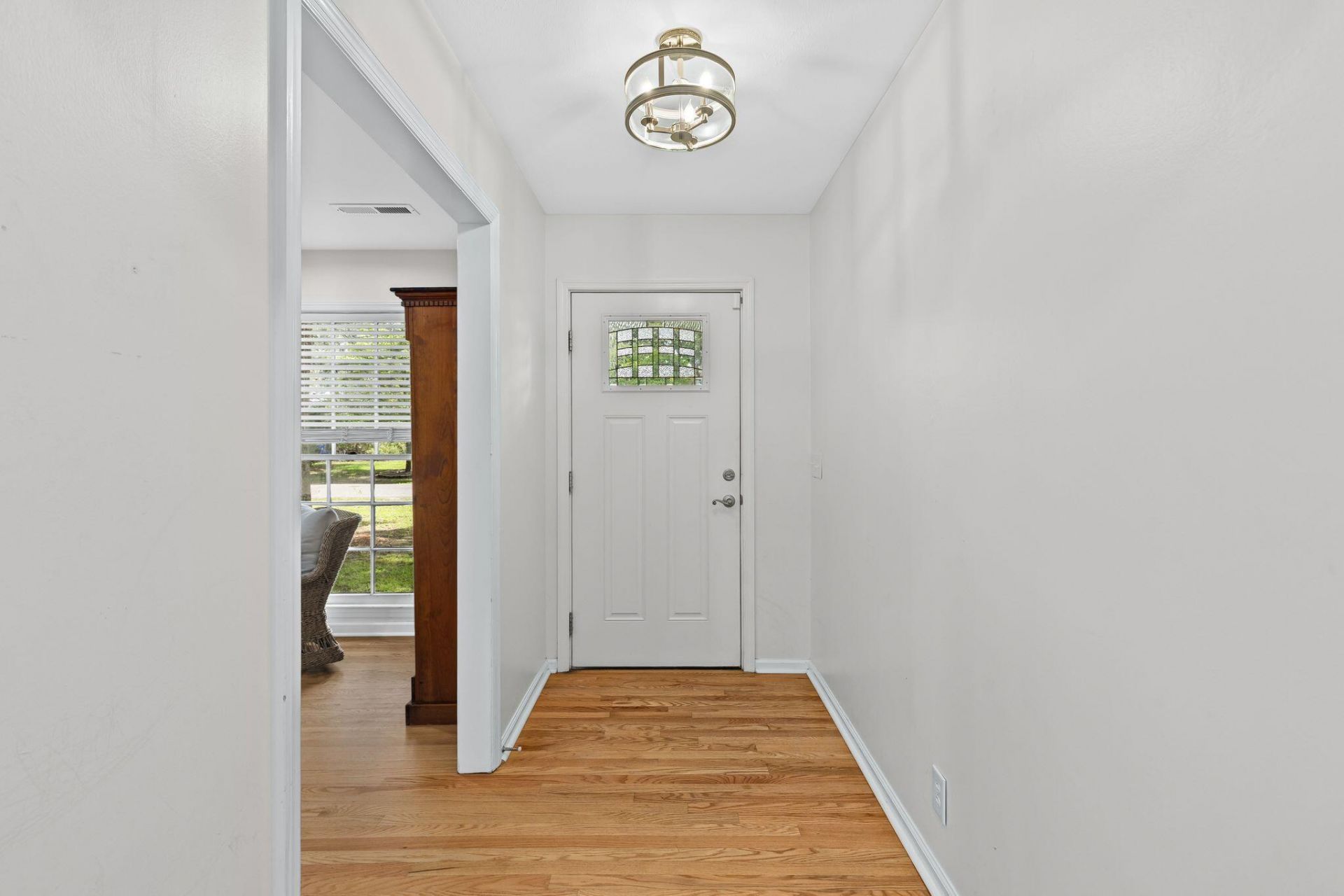 1775 Balfoure Drive Photo 6