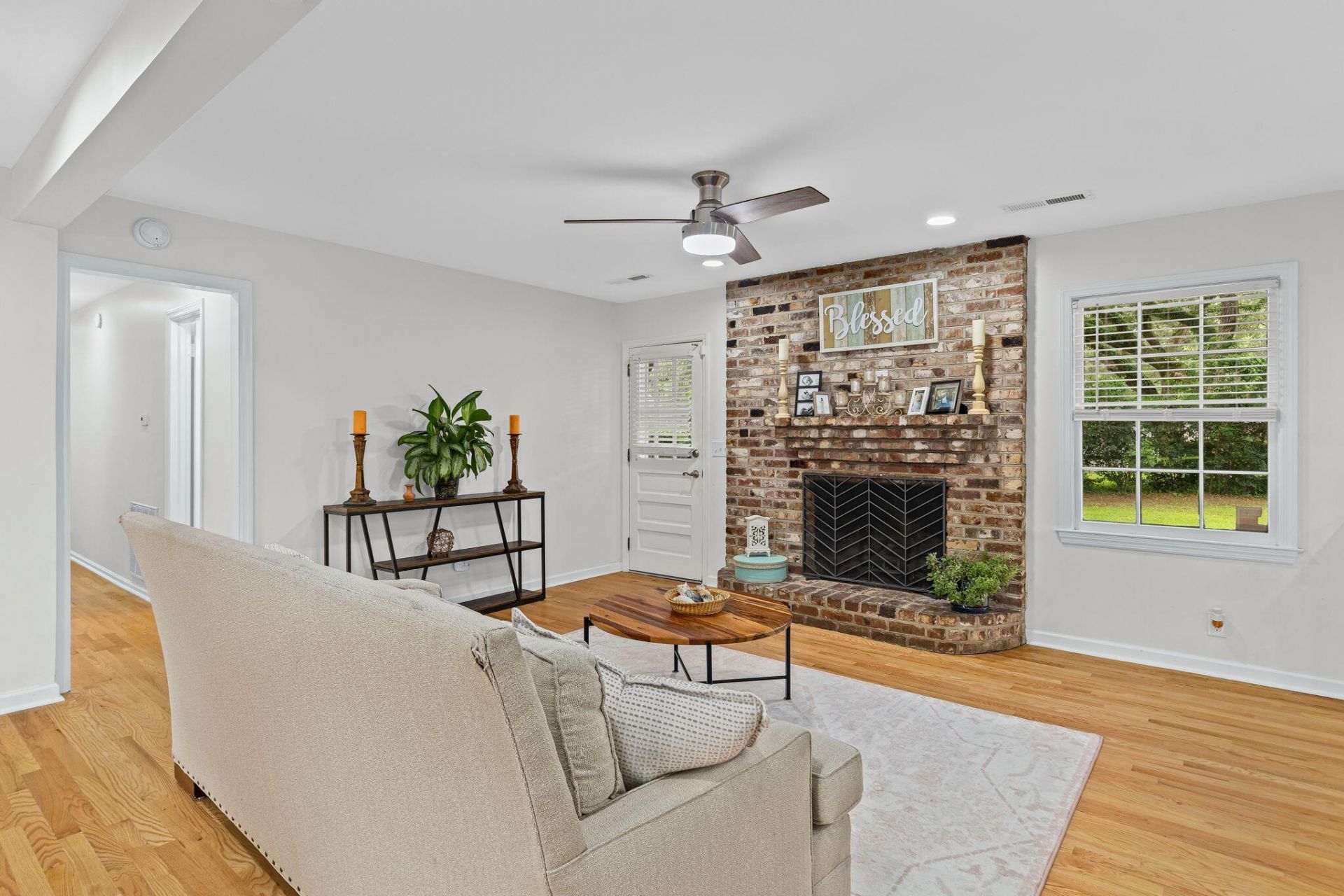 1775 Balfoure Drive Photo 8