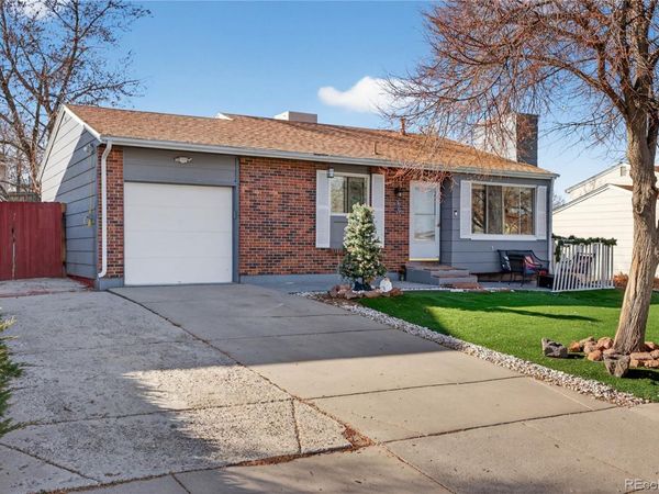 1455 S Bahama Street , Aurora, CO 80017