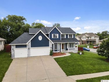 11828 S 52nd Street, Papillion, NE 68133