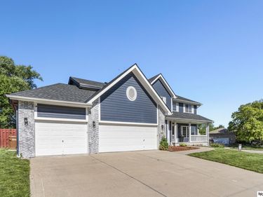 11828 S 52nd Street, Papillion, NE 68133
