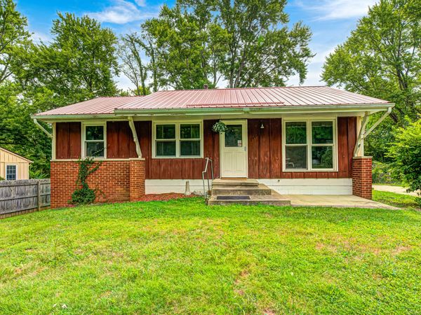 3402 N Windcrest Drive , Bloomington, IN 47404