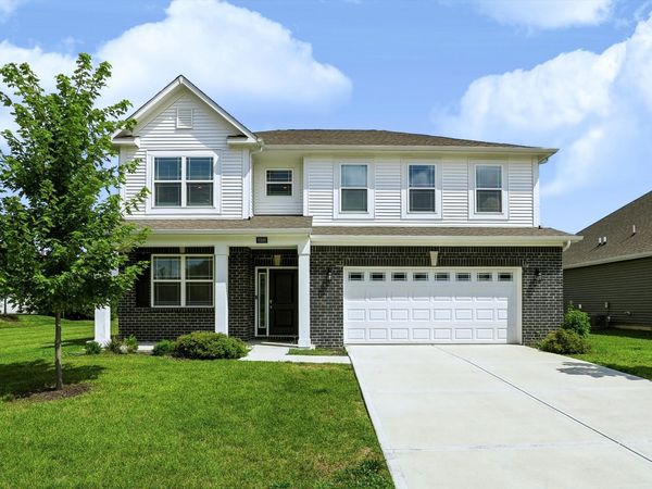 6986 Birmingham Avenue , McCordsville, IN 46055
