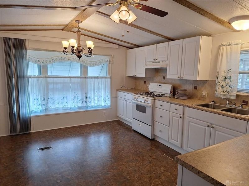 5112 Skylane, Dayton, OH 45414 Photo 1