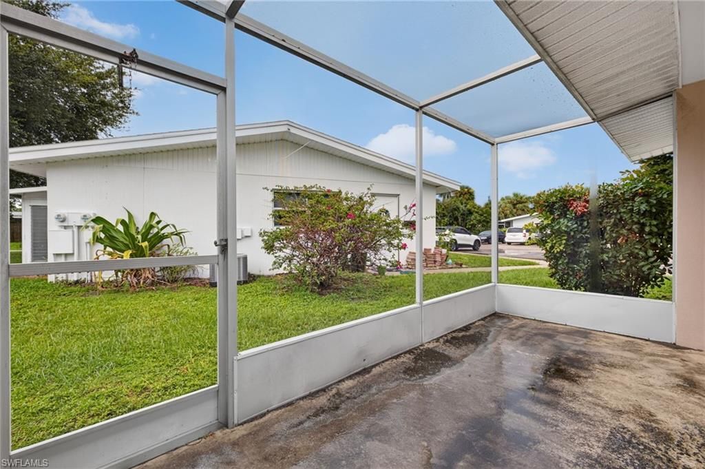 825 Courtington Ln, Unit 2, Fort Myers, FL 33919 Photo