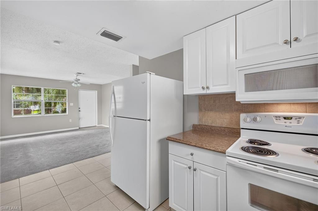 825 Courtington Ln, Unit 2, Fort Myers, FL 33919 Photo