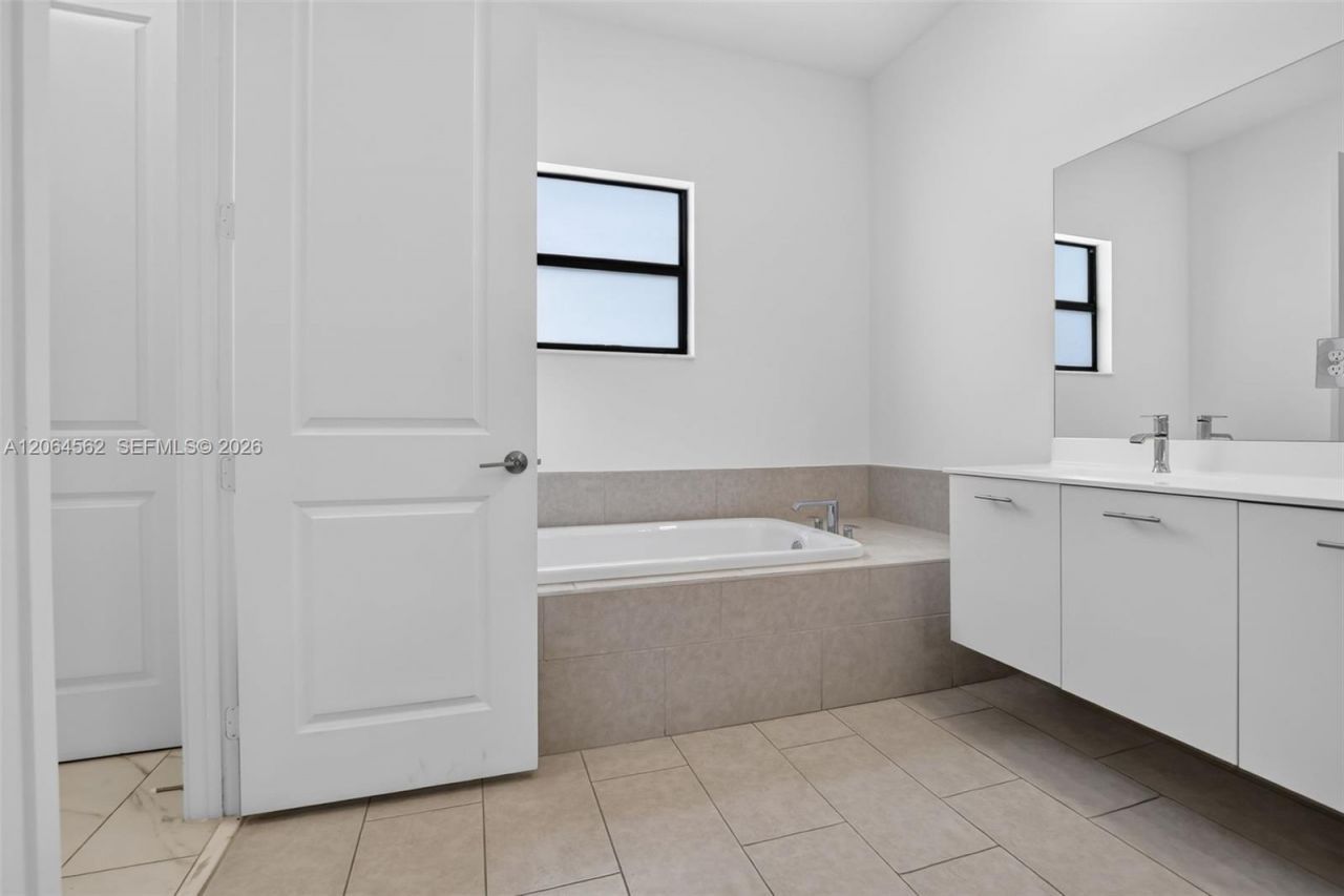 4574 SW 173rd Ave, Miramar, FL 33029 Photo
