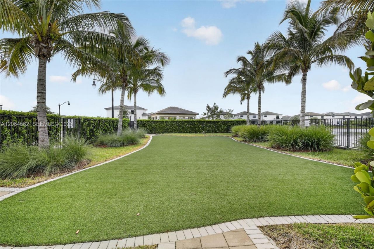4574 SW 173rd Ave, Miramar, FL 33029 Photo