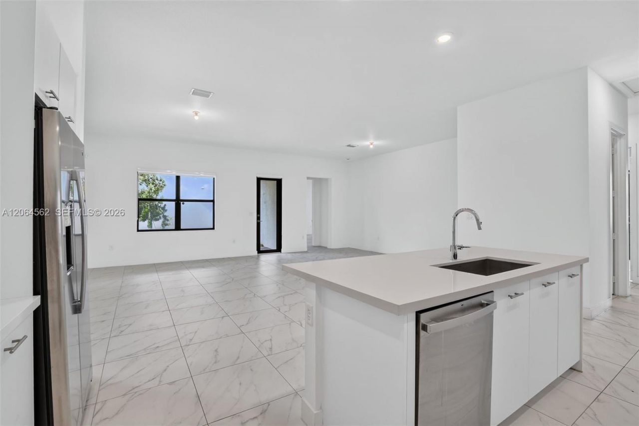 4574 SW 173rd Ave, Miramar, FL 33029 Photo