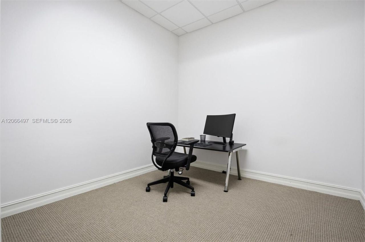 175 SW 7th St , Unit 1614, Miami, FL 33130 Photo