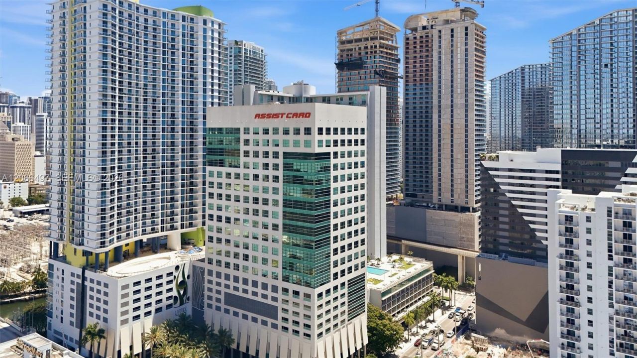 175 SW 7th St , Unit 1614, Miami, FL 33130 Photo