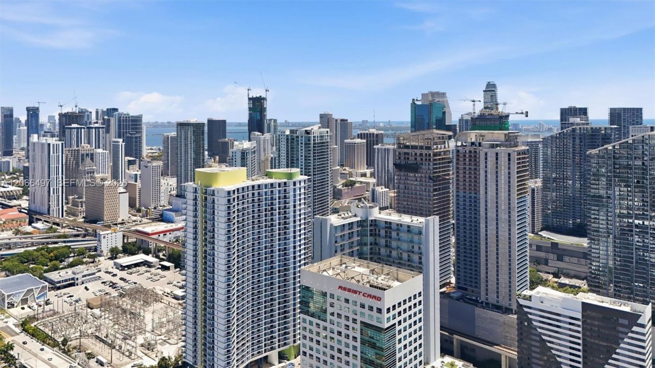 175 SW 7th St , Unit 1614, Miami, FL 33130 Photo