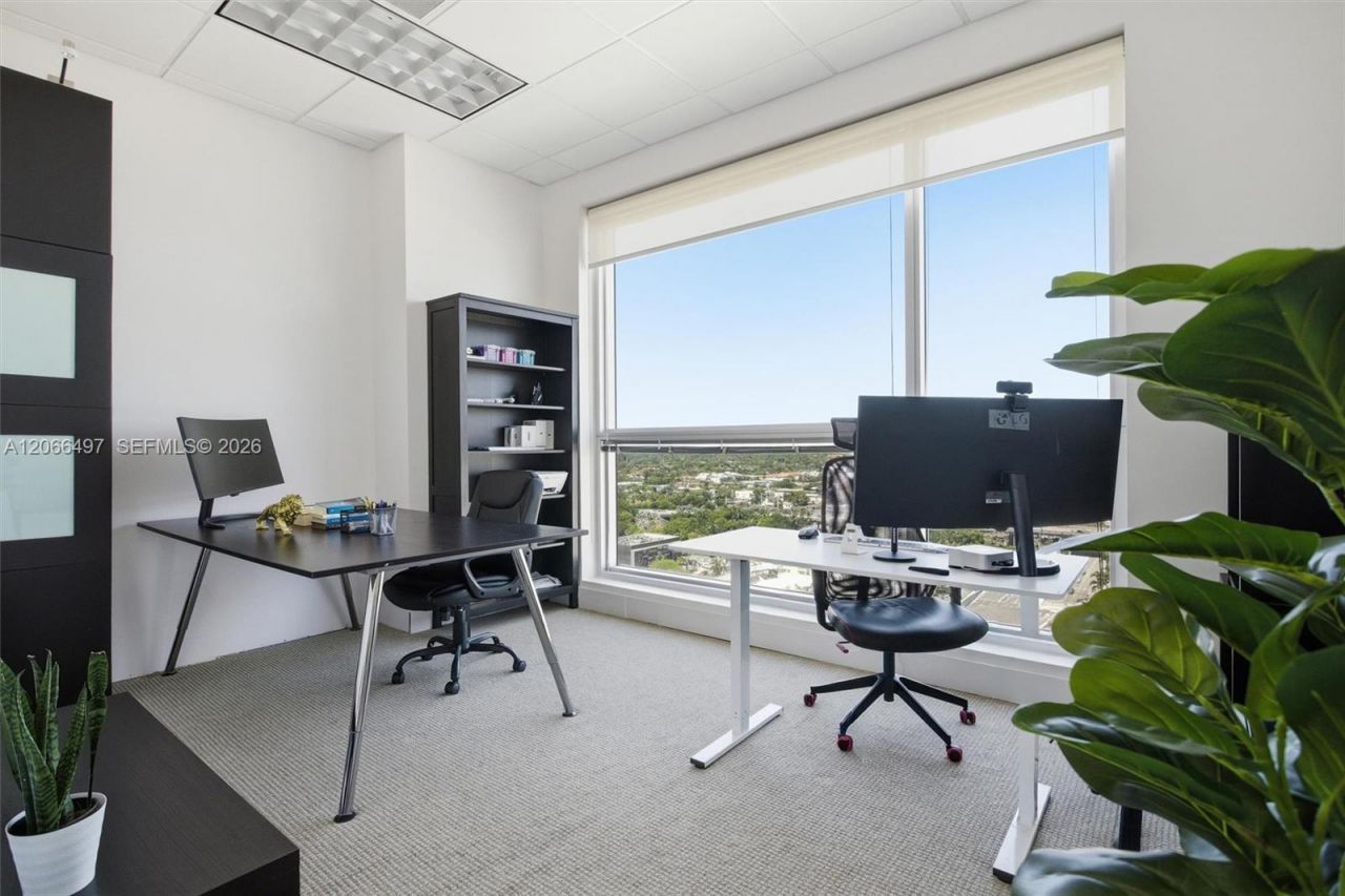 175 SW 7th St , Unit 1614, Miami, FL 33130 Photo