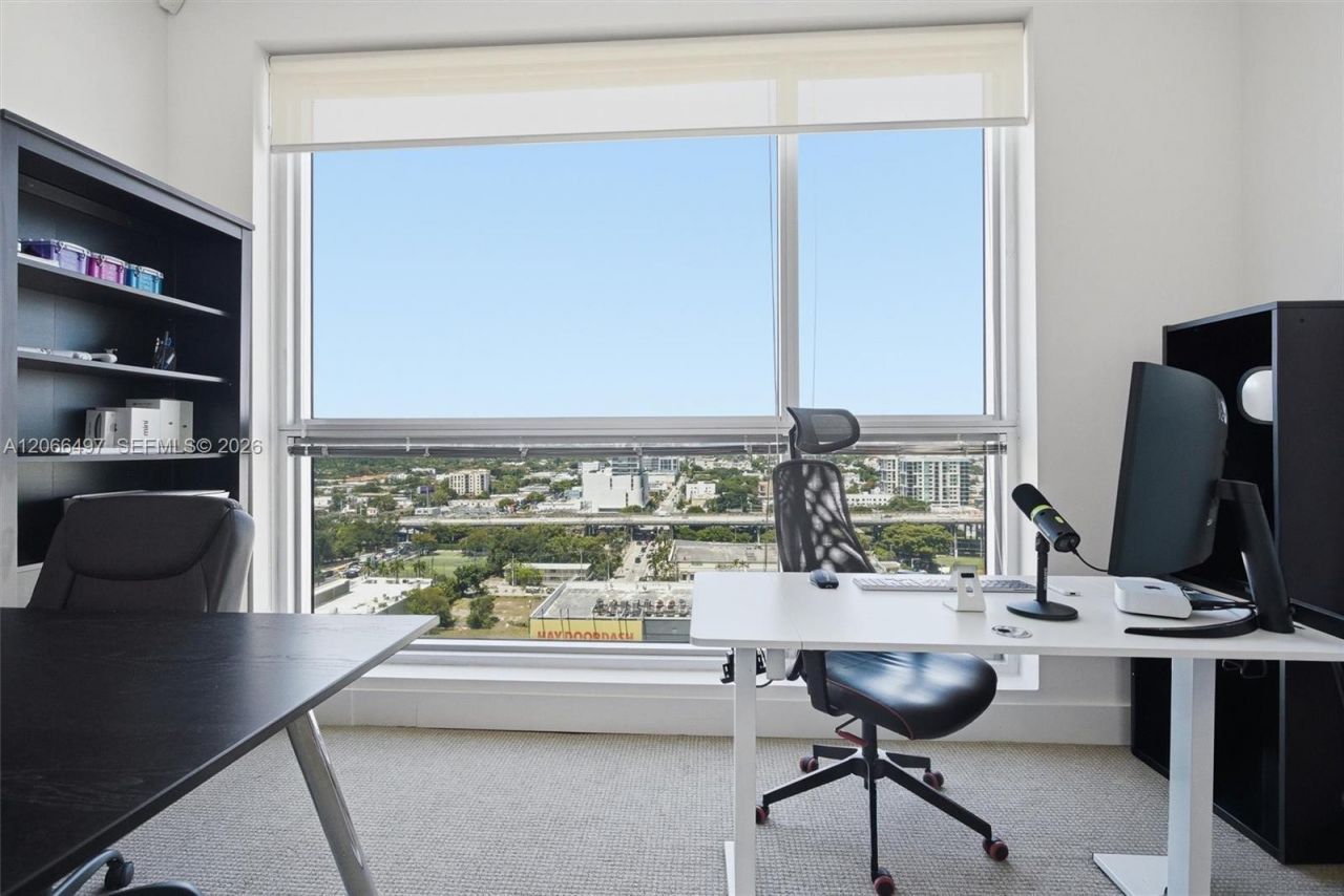175 SW 7th St , Unit 1614, Miami, FL 33130 Photo