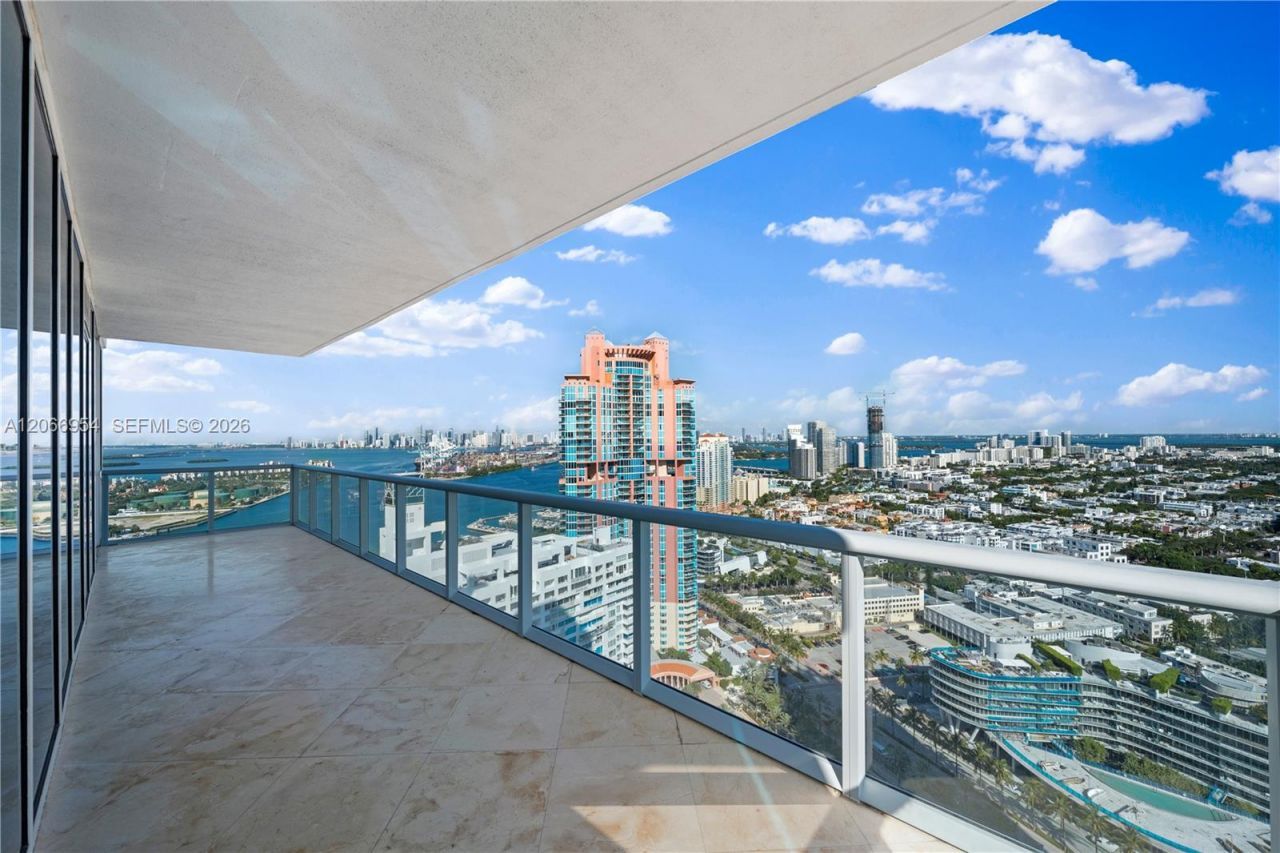 100 S Pointe Dr, Unit 3207, Miami Beach, FL 33139 Photo