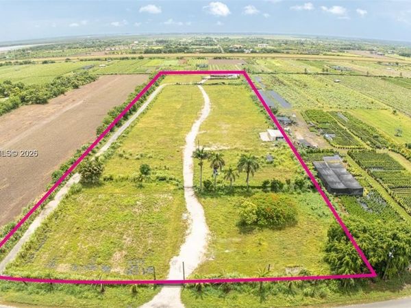 14287 SW 192nd Ave , Miami, FL 33196