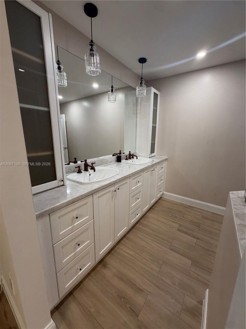 16022 Kilmarnock Dr, Unit 16022, Miami Lakes, FL 33014 Photo