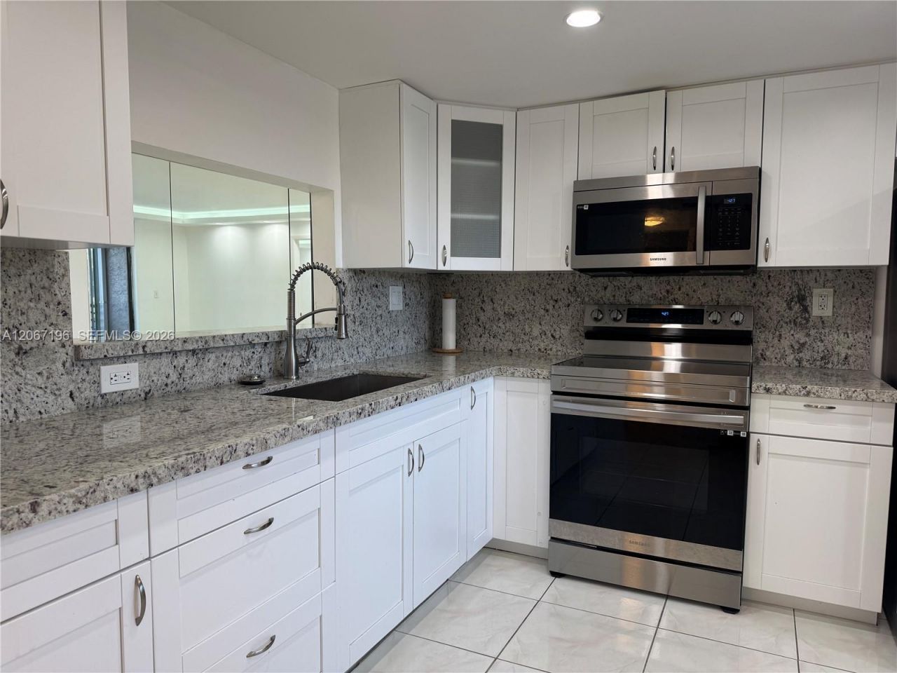 1101 Colony Point Cir , Unit 102, Pembroke Pines, FL 33026 Photo
