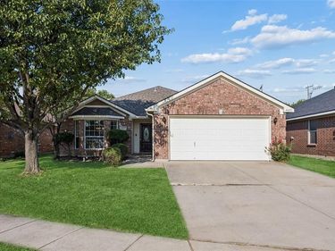 4645 Wheatland Drive, Fort Worth, TX 76179