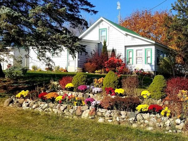 N2640 Bates ROAD, Cascade, WI 53011