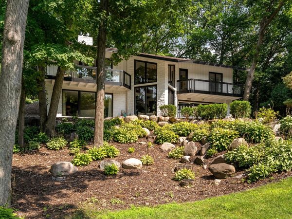 7009 Gleason Road, Edina, MN 55439