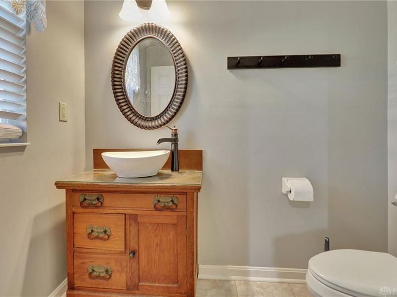 2232 Appleblossom Drive, Miamisburg, OH 45342 Photo 13