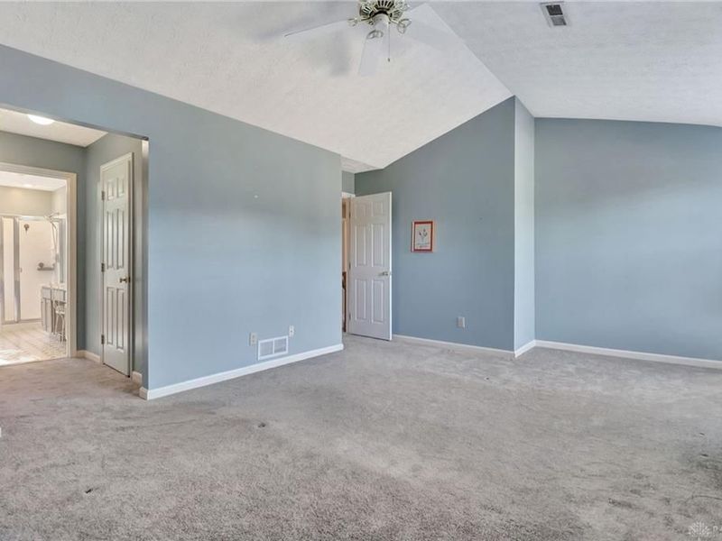 2232 Appleblossom Drive, Miamisburg, OH 45342 Photo 17