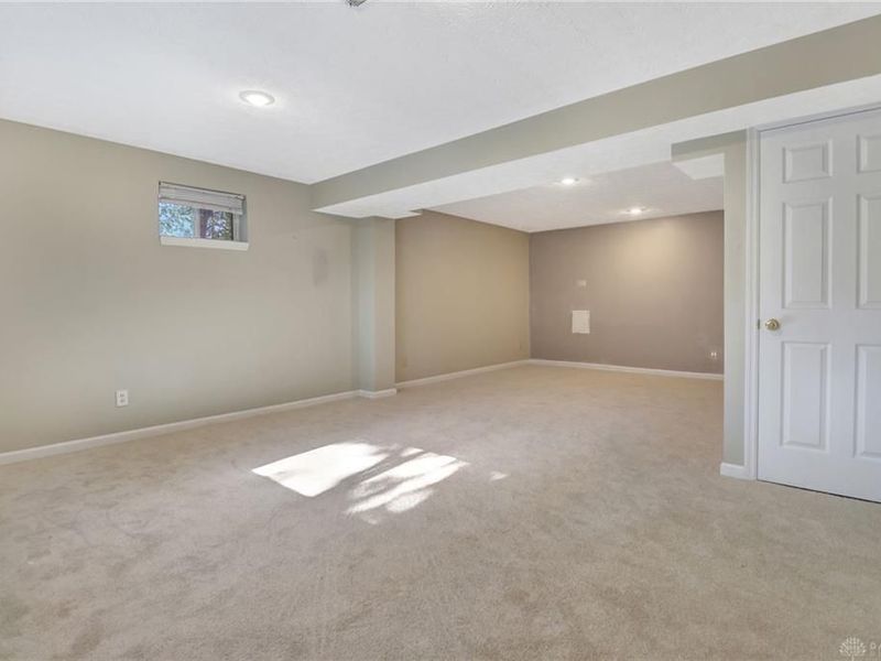 2232 Appleblossom Drive, Miamisburg, OH 45342 Photo 30