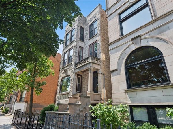 3614 N Fremont Street , Unit 3, Chicago, IL 60613