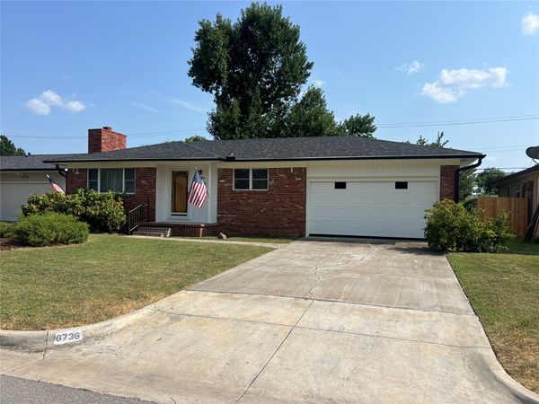6736 E 28th Street , Tulsa, OK 74129