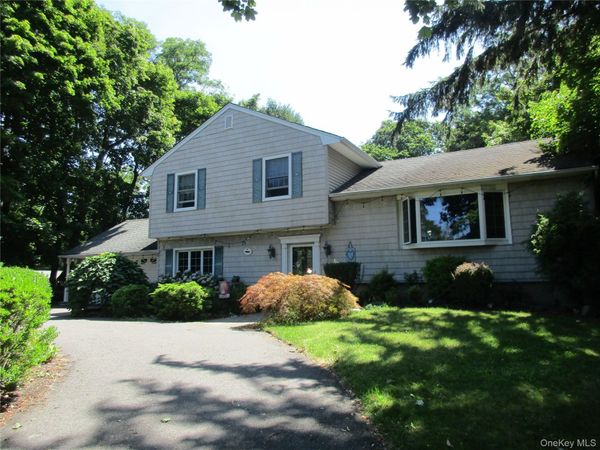 274 Ocean Avenue, Northport, NY 11768