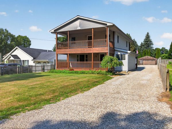 232 Bender Street, Jackson, MI 49202