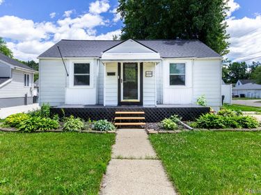 659 Gargantua Avenue, Clawson, Mi 48017
