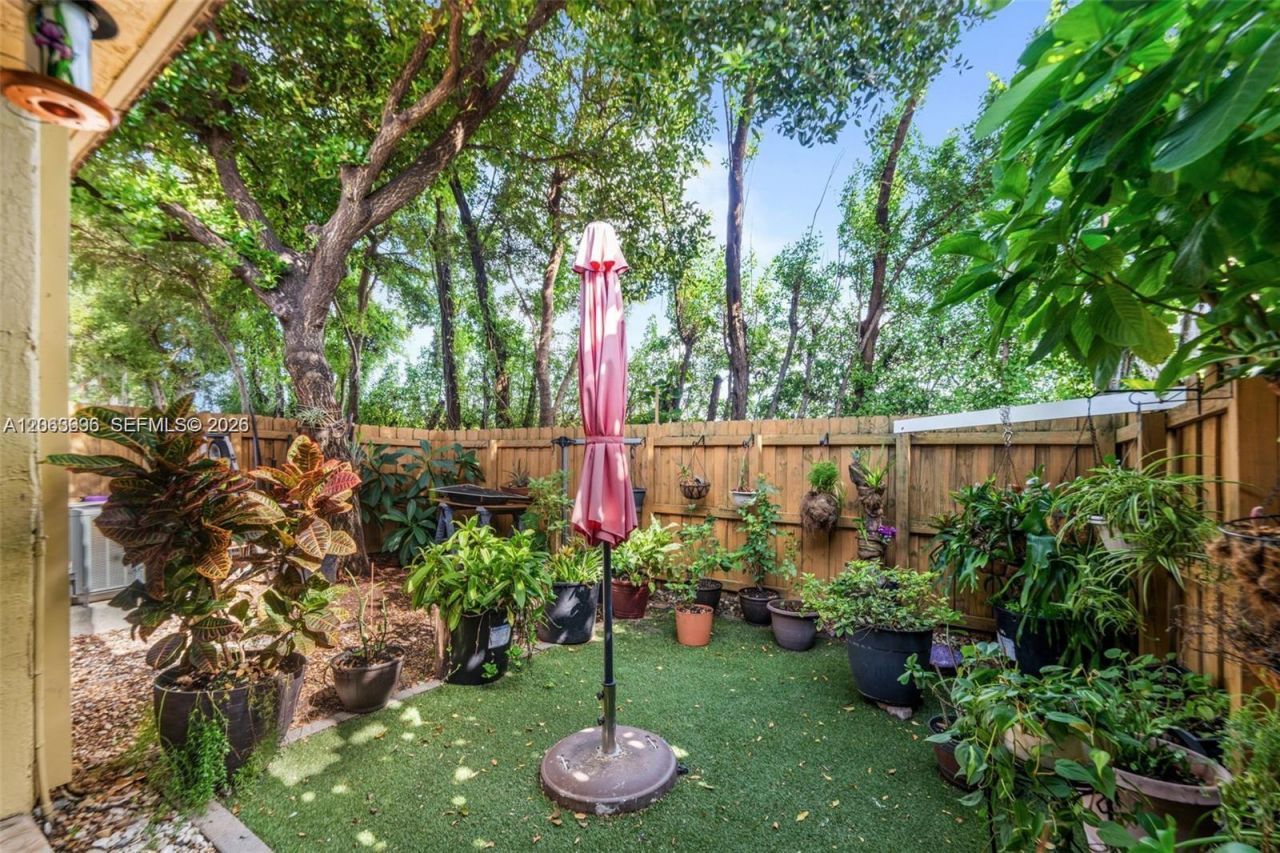 3220 NE 11th Dr , Homestead, FL 33033 Photo