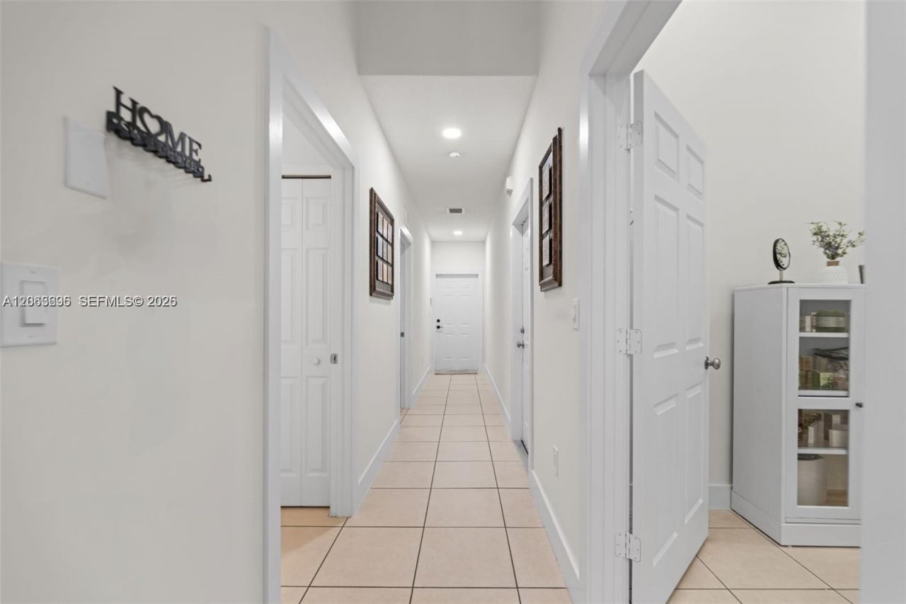 3220 NE 11th Dr , Homestead, FL 33033 Photo