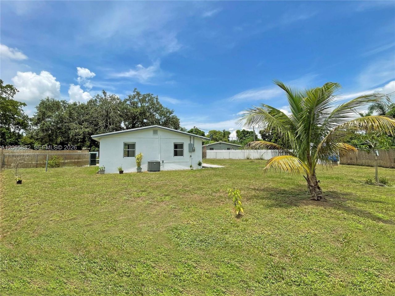 1606 NW 12th Ave , Fort Lauderdale, FL 33311 Photo