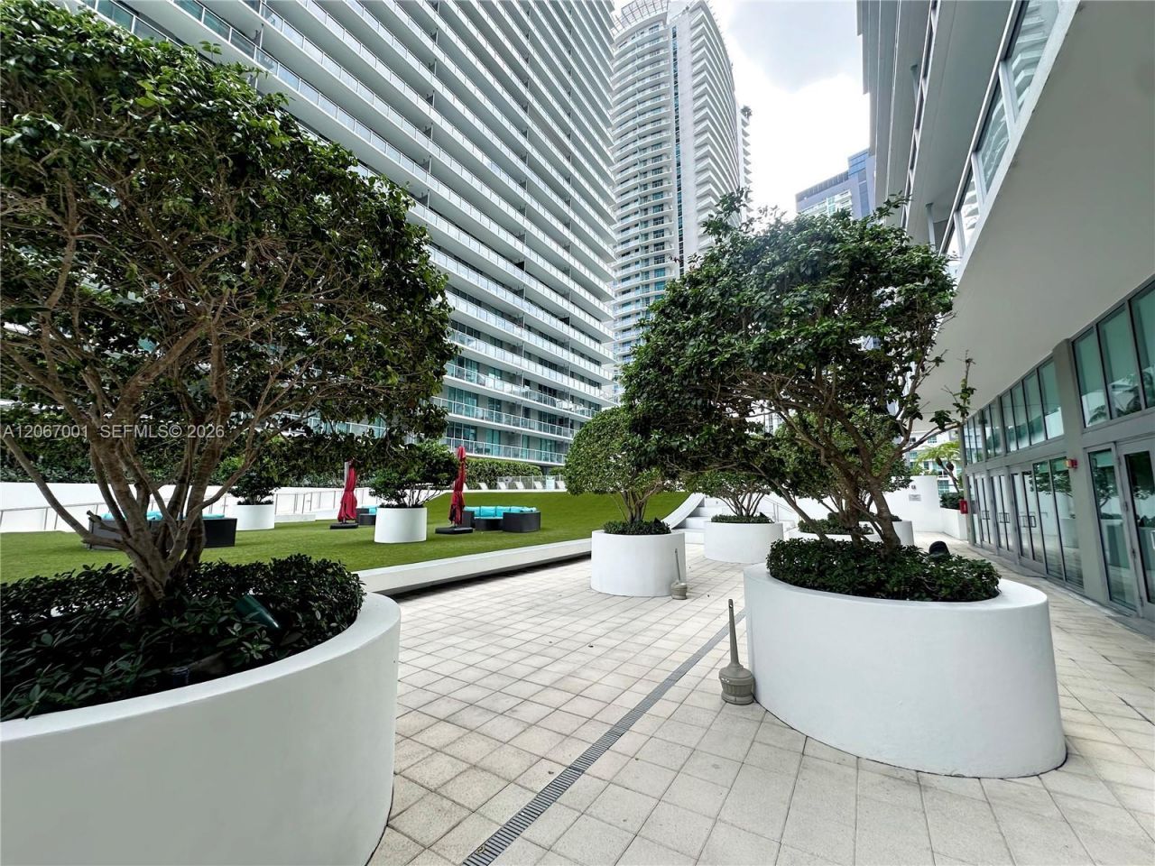 79 SW 12th St , Unit 2809-S, Miami, FL 33130 Photo