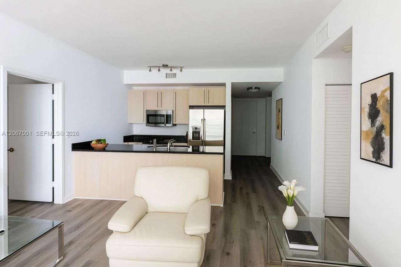 79 SW 12th St , Unit 2809-S, Miami, FL 33130 Photo