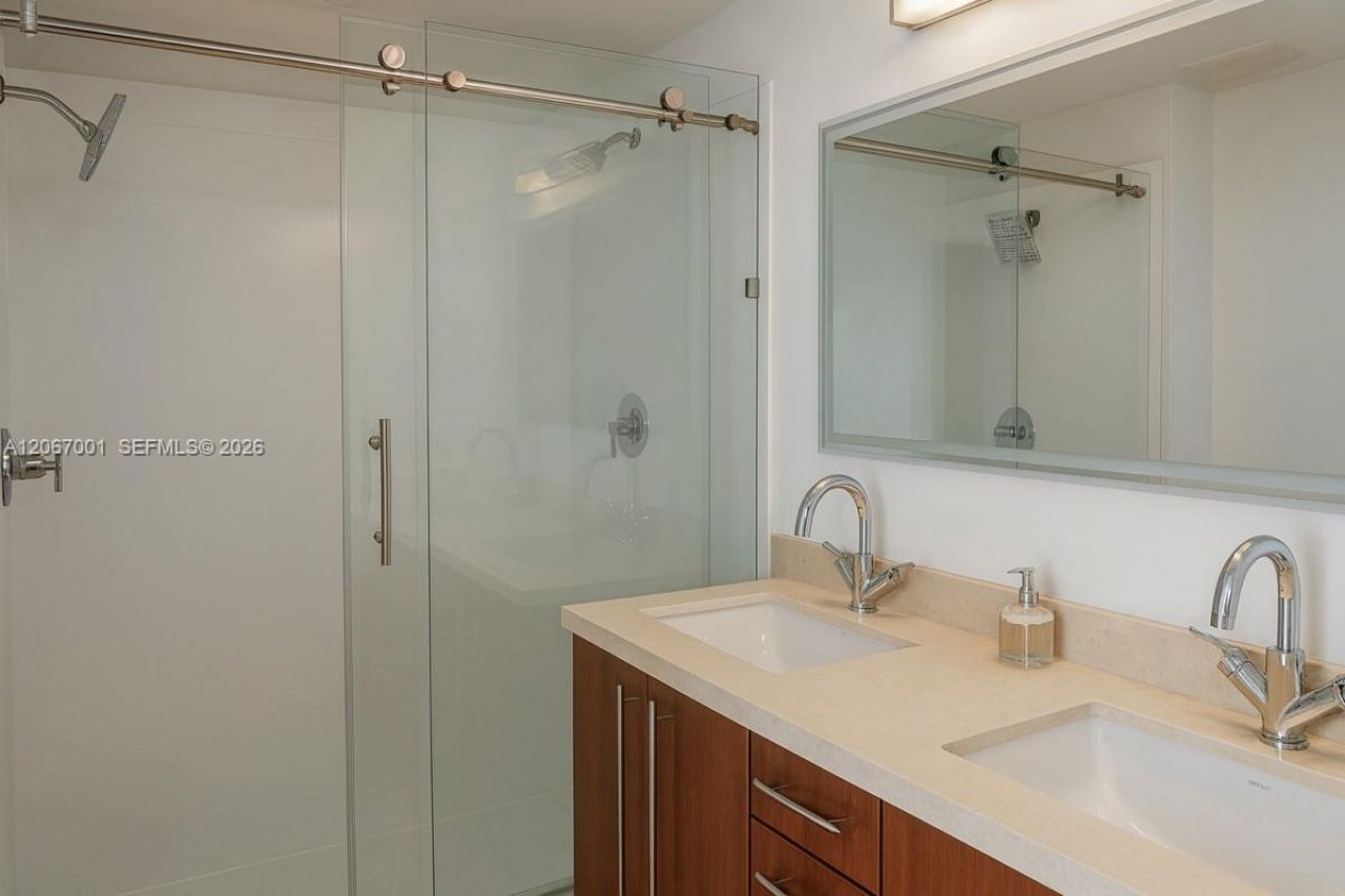 79 SW 12th St , Unit 2809-S, Miami, FL 33130 Photo