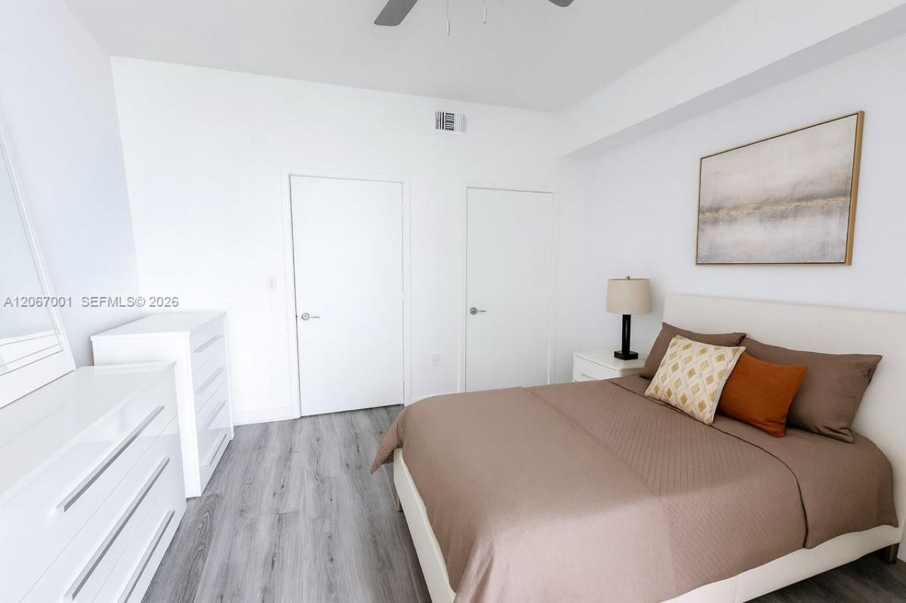 79 SW 12th St , Unit 2809-S, Miami, FL 33130 Photo