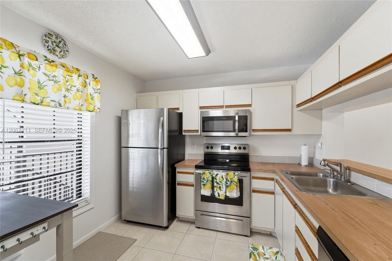 2496 NW 89th Dr , Unit 2496, Coral Springs, FL 33065 Photo