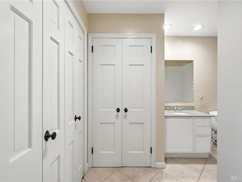 1801 Burgundy Lane, Washington Township, OH 45459 Photo 38