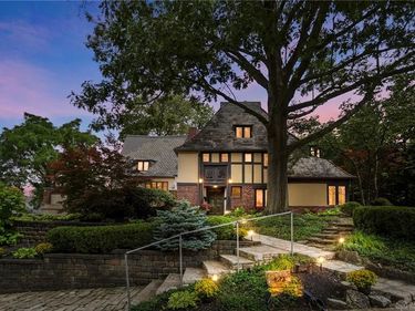 422 Glendora Avenue, Oakwood, OH 45409