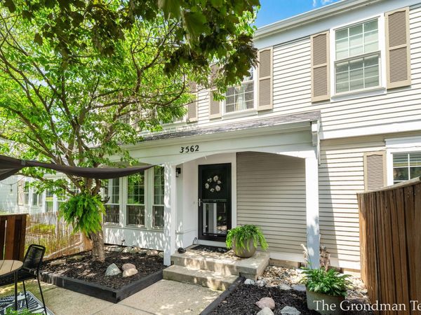 3562 Whispering Brook Drive SE, Unit 55, Grand Rapids, MI 49508